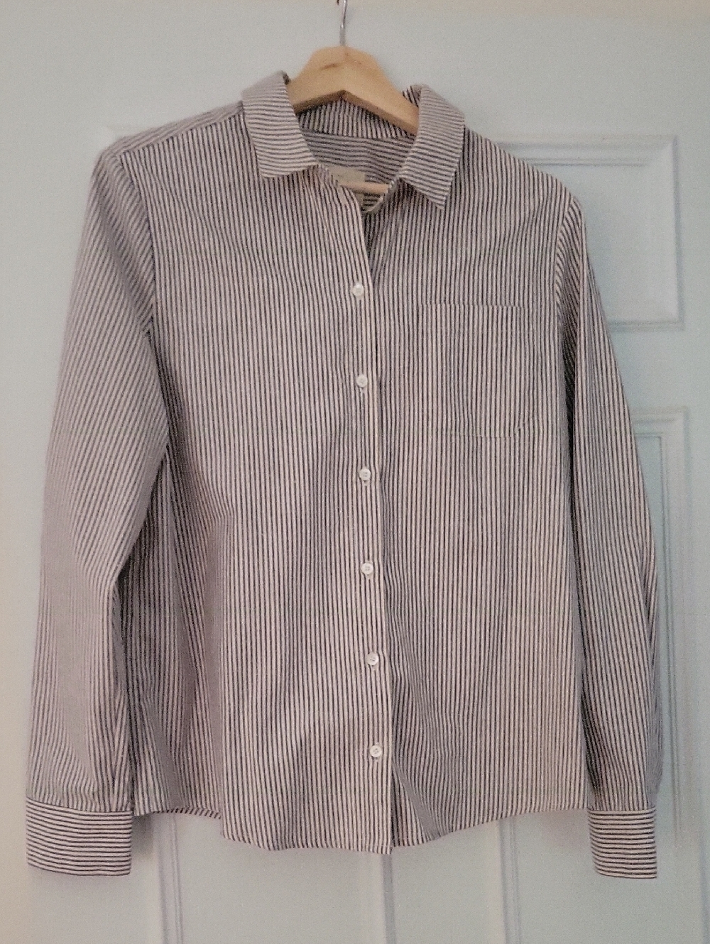 Sezane Tomboy Striped Button-Down Shirt - Ecru & Navy Blue
